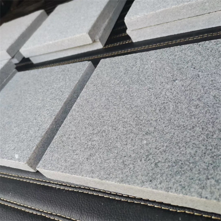 别墅外墙新选择：干挂石材的独特效果(图6)